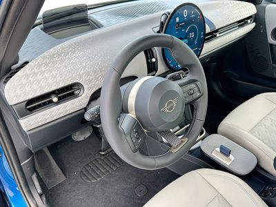 2026 MINI Cooper S — photo 7 view