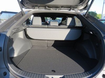 2026 Toyota bZ - Photo 19