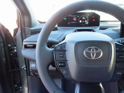 2026 Toyota bZ - Photo 36