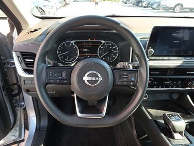 2023 Nissan Rogue — photo 15 view