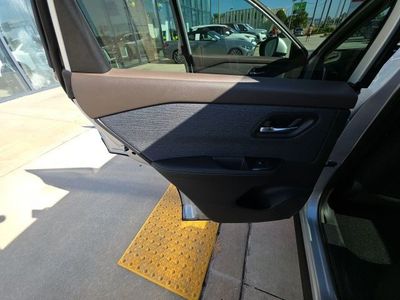 2023 Nissan Rogue — photo 22 view