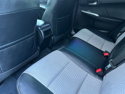 2012 Toyota Camry - Photo 4