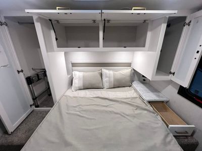 2026 Thor Motor Coach CHATEAU - Photo 25