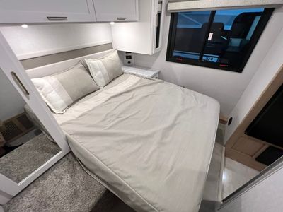 2026 Thor Motor Coach CHATEAU - Photo 26