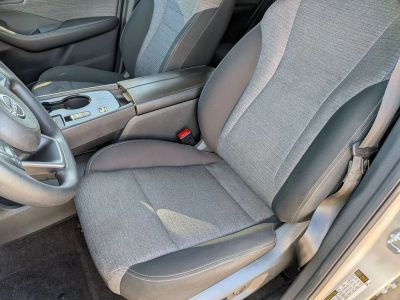 2022 Nissan Rogue — photo 11 view