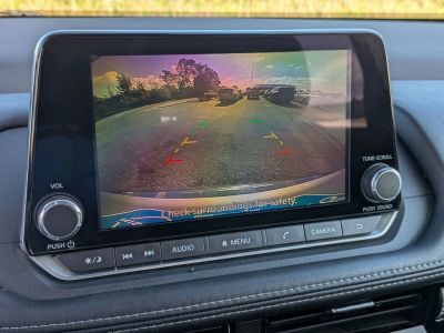 2022 Nissan Rogue — photo 18 view