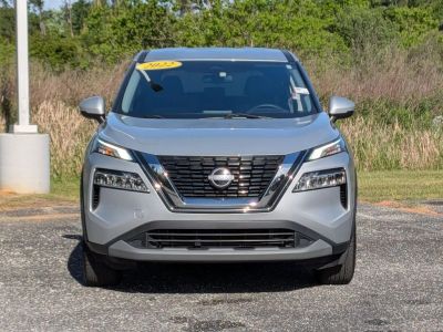 2022 Nissan Rogue — photo 8 view