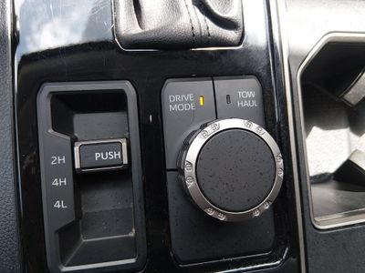 2023 Toyota Tundra 4WD — photo 16 view