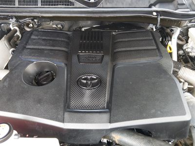 2023 Toyota Tundra 4WD — photo 9 view