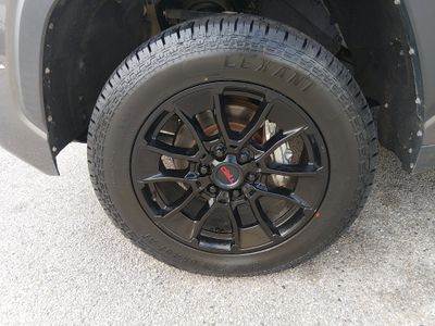 2023 Toyota Tundra 4WD — photo 10 view