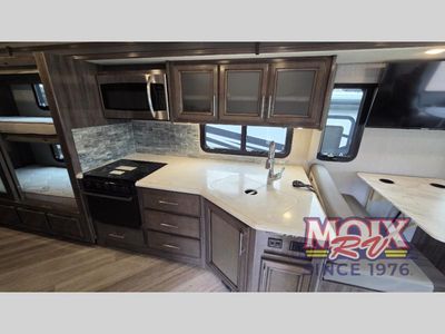 2023 Holiday Rambler Eclipse — photo 11 view