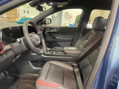 2026 Chevrolet Equinox — photo 9 view