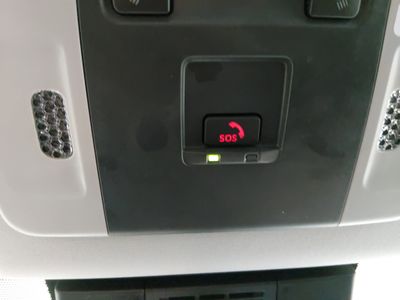 2025 Toyota Camry — photo 17 view