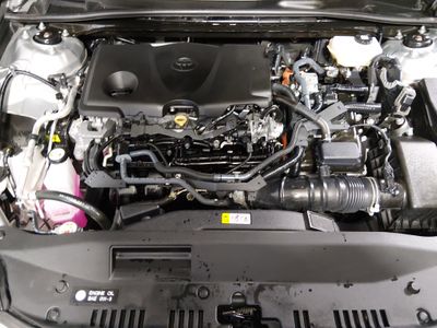 2025 Toyota Camry — photo 9 view