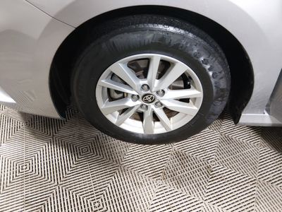 2025 Toyota Camry — photo 10 view