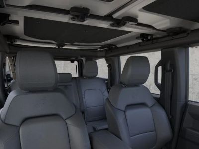 2026 Ford Bronco — photo 12 view