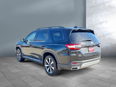 2025 Honda Pilot - Photo 4