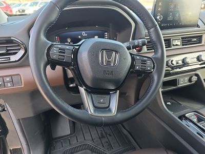 2025 Honda Pilot - Photo 12