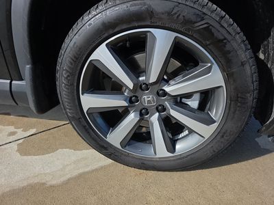 2025 Honda Pilot - Photo 16