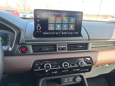2025 Honda Pilot - Photo 11