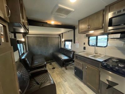 2018 Dutchmen RV Rubicon XLT - Photo 11