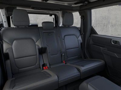 2026 Ford Bronco — photo 11 view