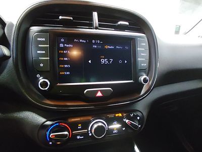 2024 Kia Soul — photo 14 view