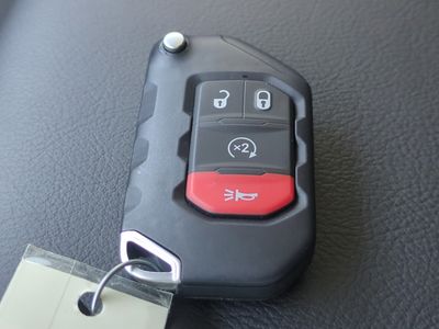 2026 Jeep Wrangler — photo 31 view