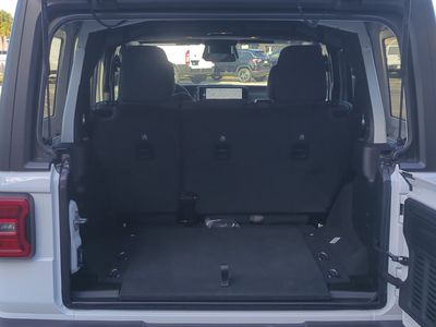 2026 Jeep Wrangler — photo 13 view