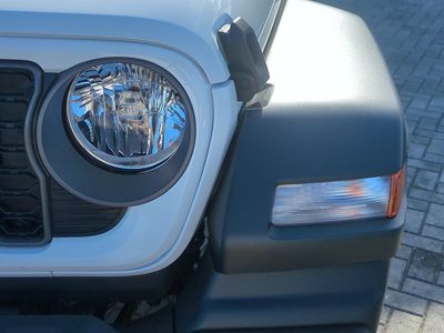 2026 Jeep Wrangler — photo 10 view