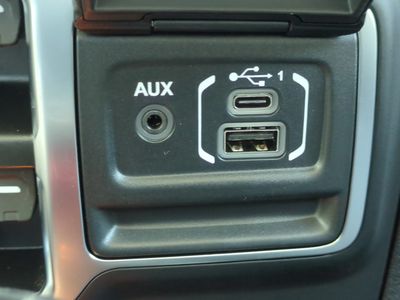 2026 Jeep Wrangler — photo 24 view