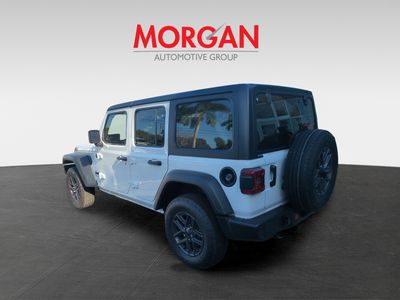 2026 Jeep Wrangler — photo 7 view