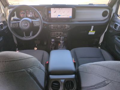 2026 Jeep Wrangler — photo 15 view