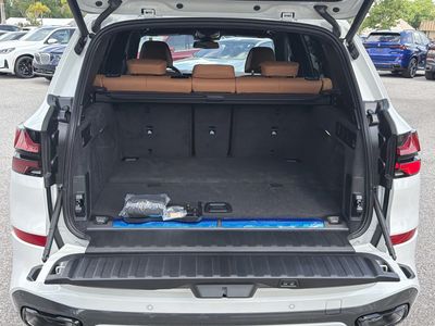 2026 BMW X5 — photo 12 view