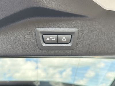 2026 BMW X5 — photo 13 view