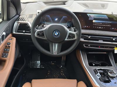 2026 BMW X5 — photo 16 view