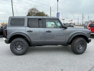 2025 Ford Bronco — side profile view