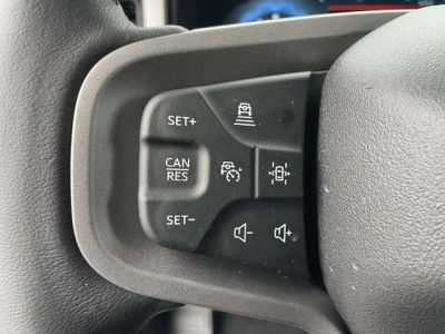 2025 Ford Bronco — photo 13 view