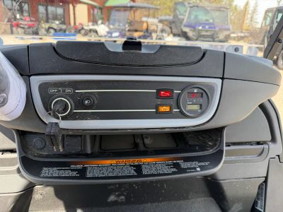 2027 Club Car Onward 4 Passenger Standard Gas — photo 11 view