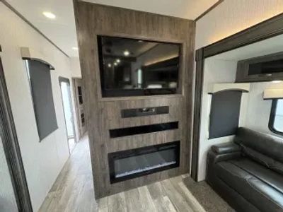 2021 Forest River Sierra - Photo 18