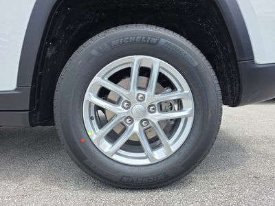 2026 Jeep Grand Cherokee - Photo 6