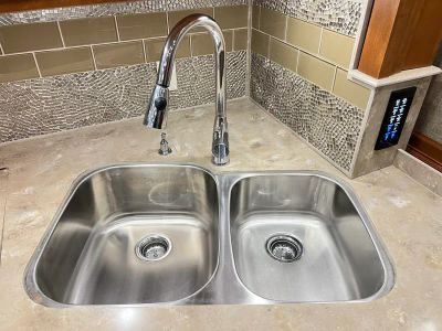 2017 Tiffin PHAETON — photo 12 view