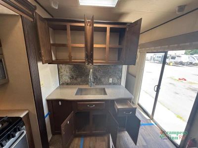 2017 Forest River RV Salem — photo 23 view