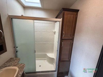 2017 Forest River RV Salem — photo 26 view
