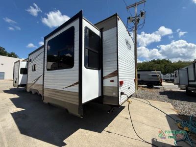 2017 Forest River RV Salem — interior view