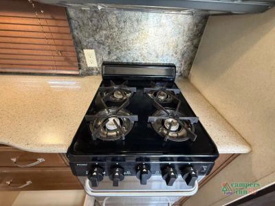 2017 Forest River RV Salem — photo 11 view