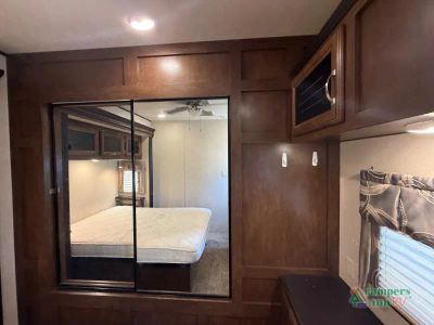 2017 Forest River RV Salem — photo 39 view