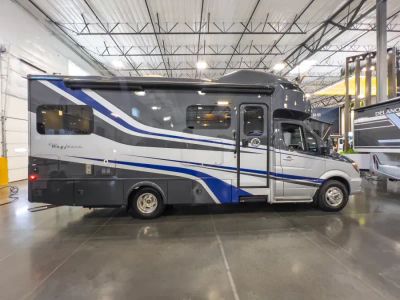 2019 Tiffin WAYFARER — photo 17 view