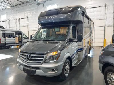 2019 Tiffin WAYFARER — photo 30 view