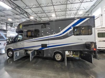 2019 Tiffin WAYFARER — photo 24 view